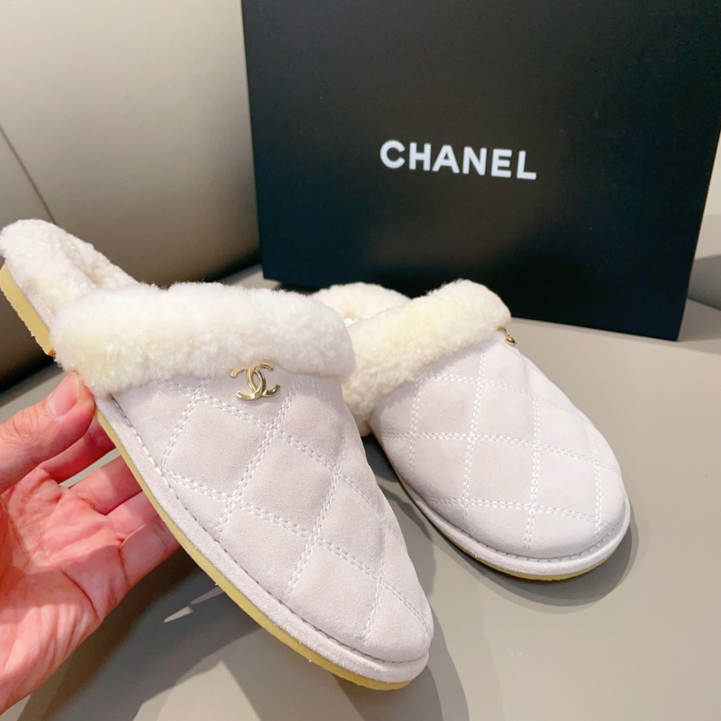 Chanel Slippers